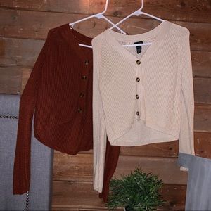 Light beige and burnt orange knit sweater bundle